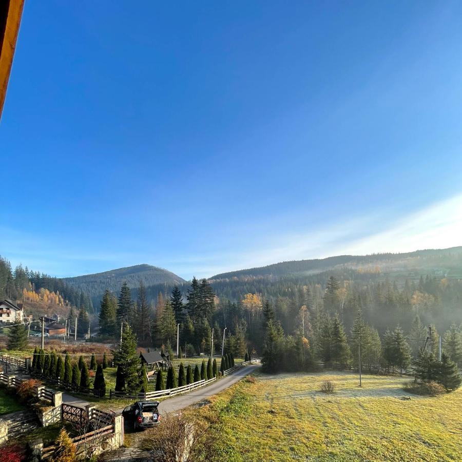 Villa На Полумистому Mykulytschyn Exterior foto
